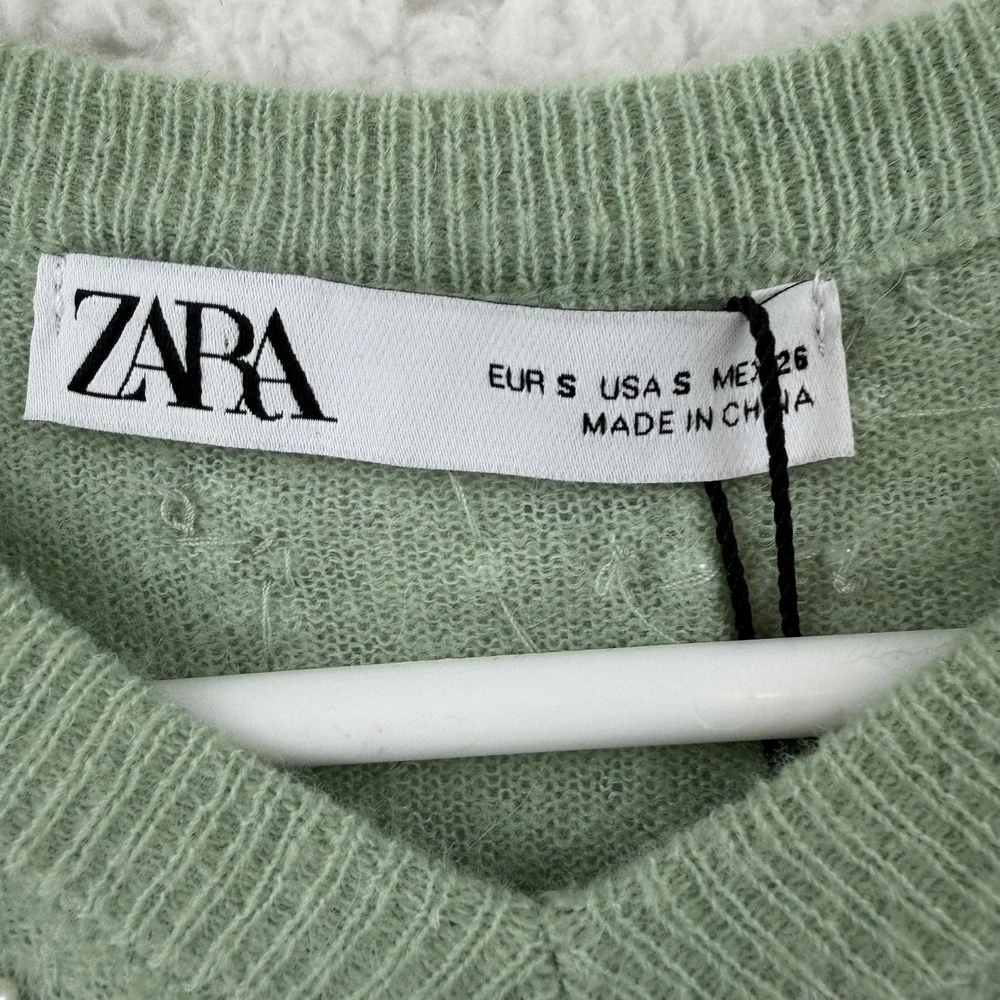 Zara Sweater Womens Small Green Beaded Pearl V Neck Cropped Knit Pullover‎ NWT